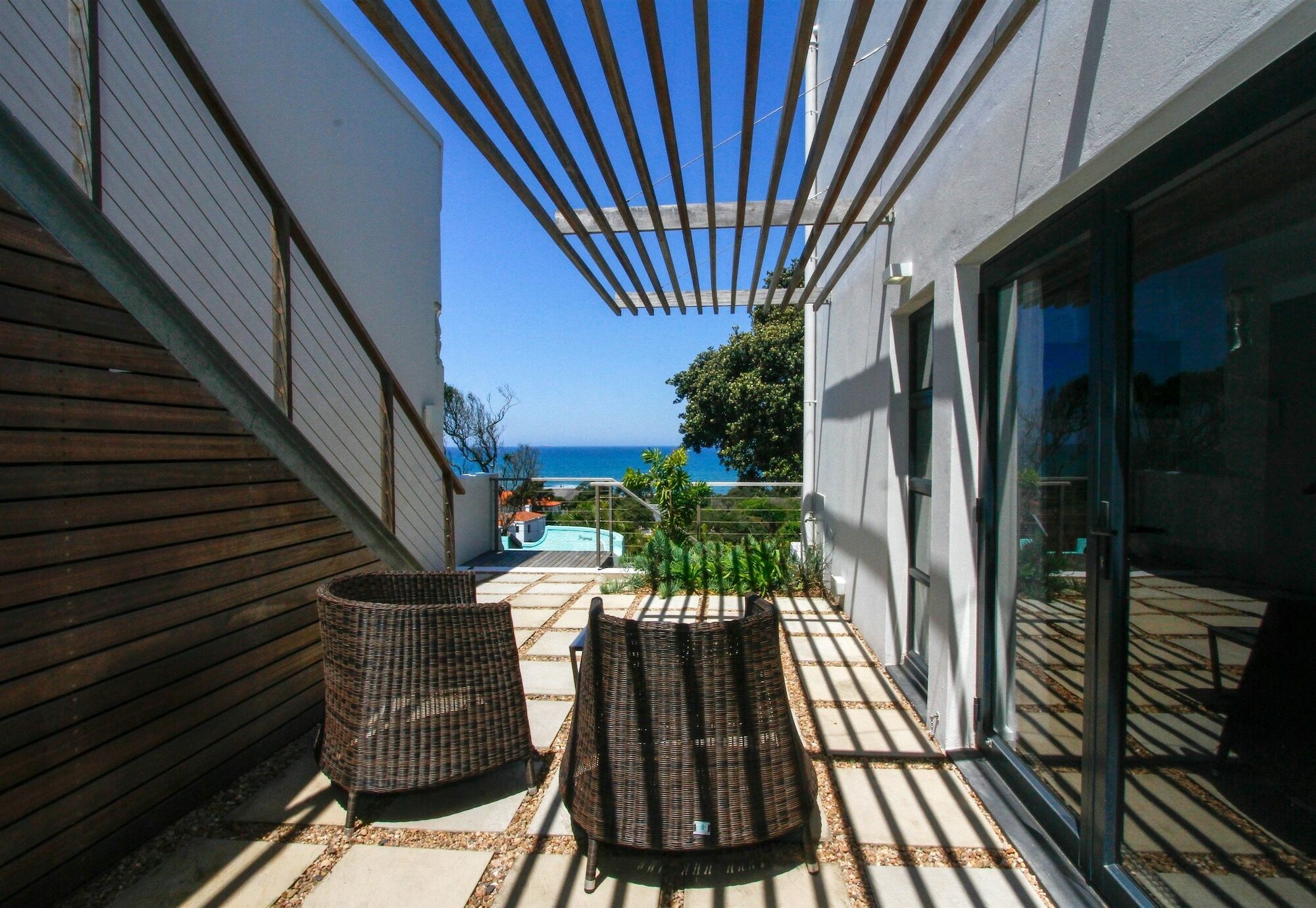 Ocean Vista Boutique Guest House 다반 외부 사진